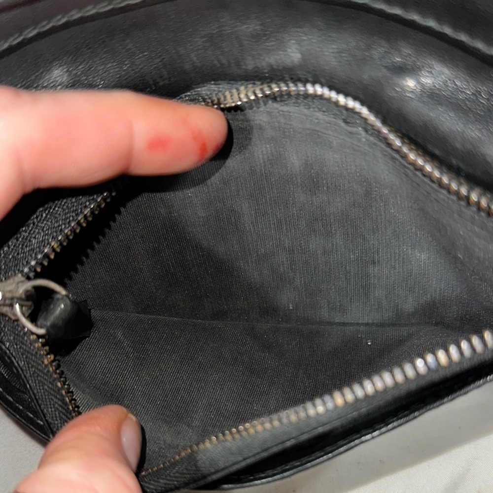 Jimmy choo Black leather wallet with Silver Star Studs nice pre owned good con - Picture 4 of 10